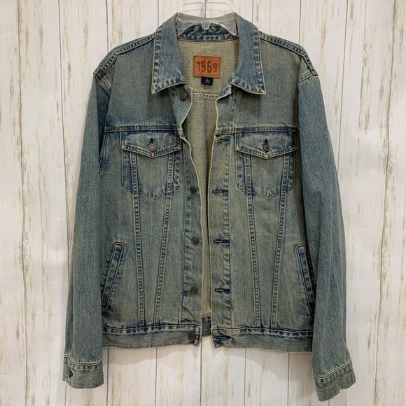 GAP Other - GAP 1969 men’s denim jacket size L